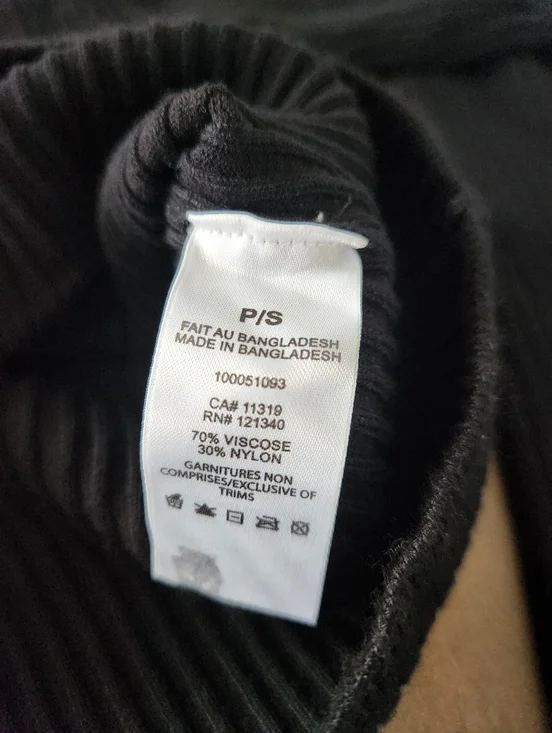 Dynamite Ribbed Long Sleeve Top - Size Small - Picture 11 of 11